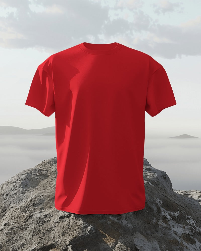 Men Solid Red Regular T-Shirt.