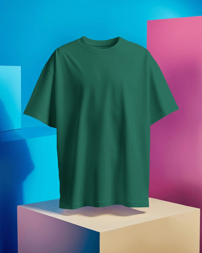 Men Solid Green Regular T-Shirt.
