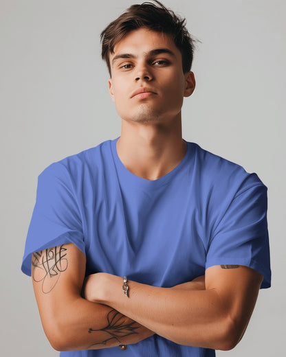 Men Solid Blue Regular T-Shirt.